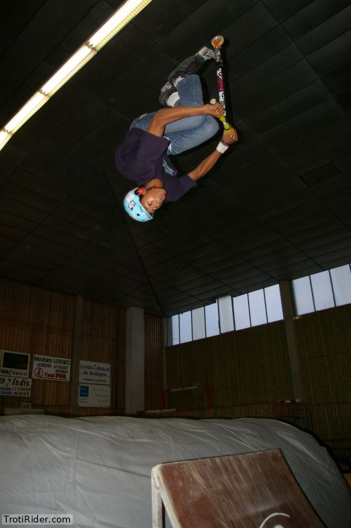 J.Randriambelson - Backflip